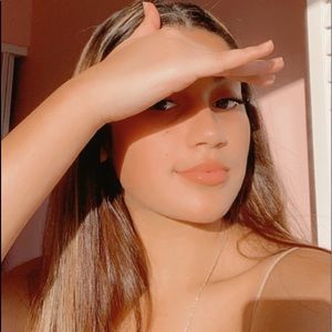 Meet your Posher, Janeé